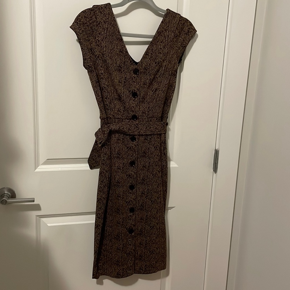 Express business professional patterned mid length dress